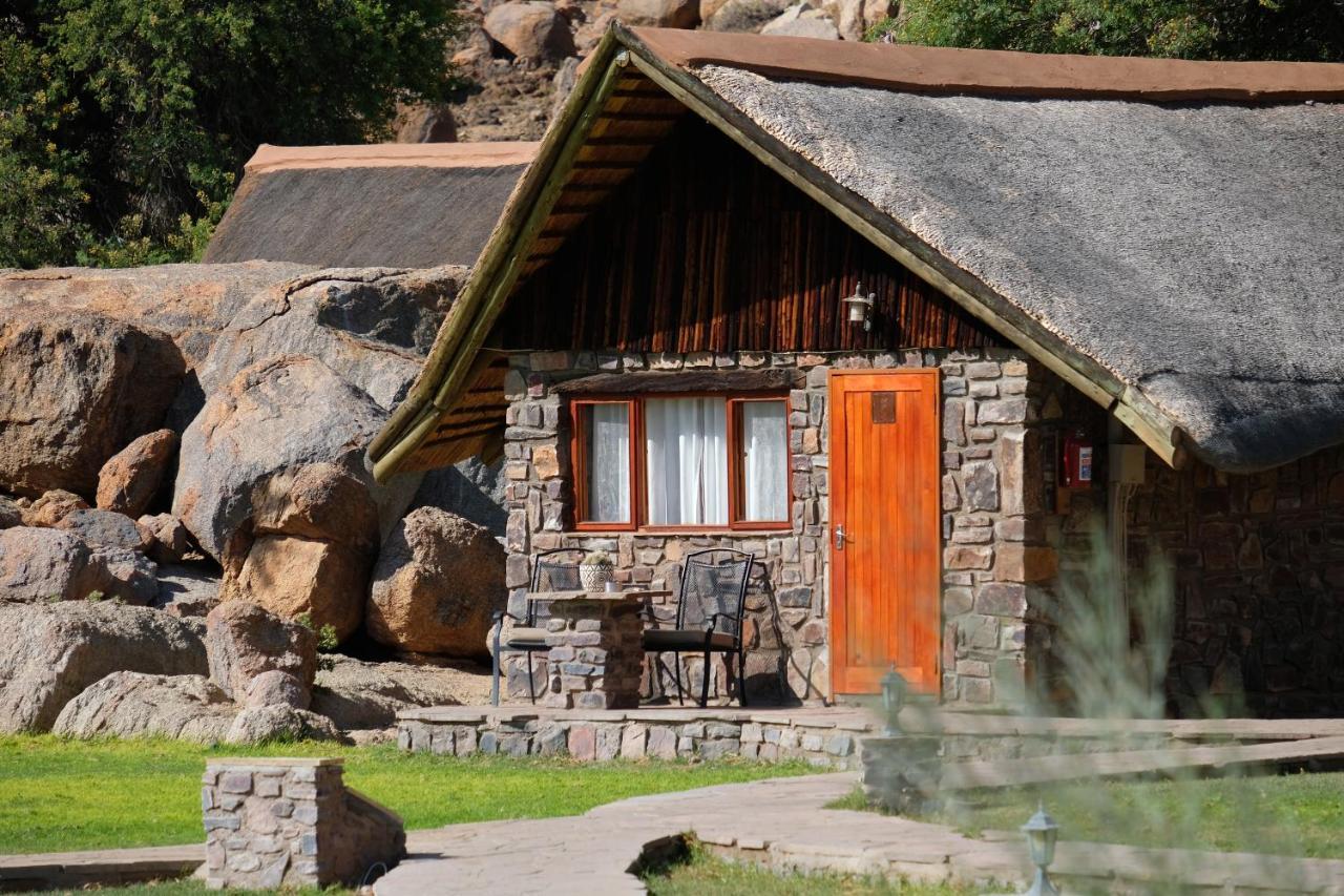 Gondwana Canyon Lodge Kanebis Экстерьер фото
