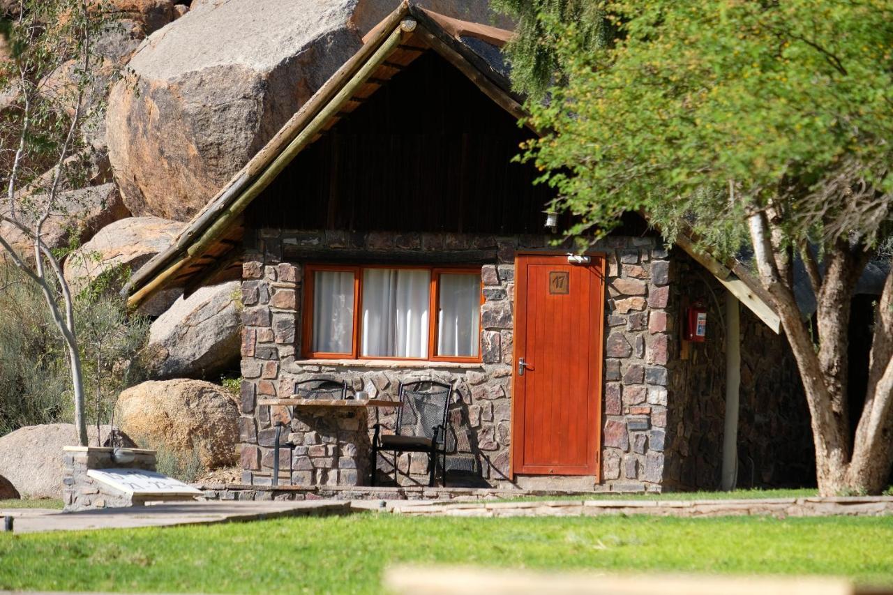 Gondwana Canyon Lodge Kanebis Экстерьер фото