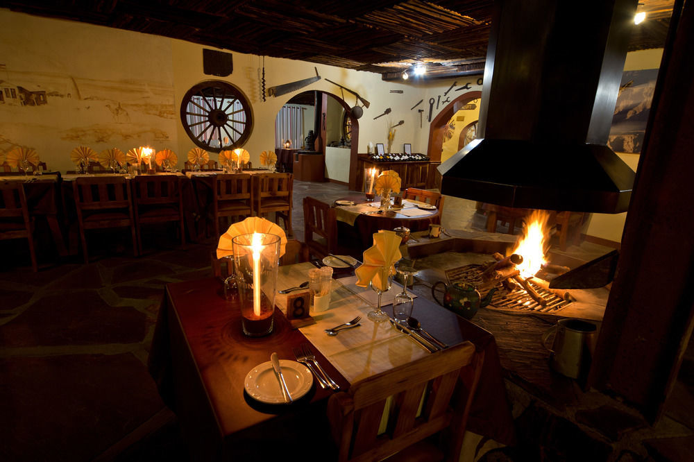 Gondwana Canyon Lodge Kanebis Экстерьер фото